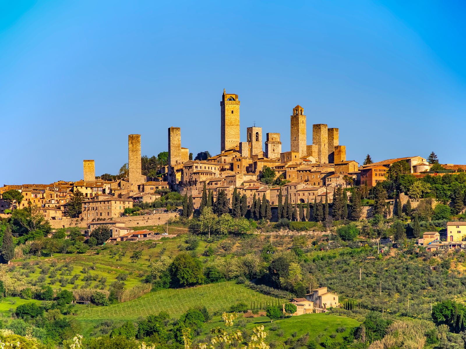header picture of tour ローマ発　人気のイタリア4都市周遊　ローマ・フィレンツェ・ミラノ・ベネチア　ローマまで